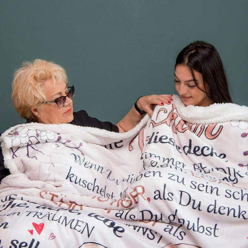 Divesart - Decke von Mutter zu Tochter - "Die magische Schönheit der fliegenden Liebe"